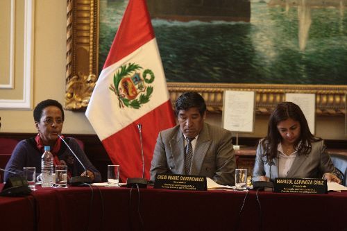 Ministra de Cultura Susana Baca en una de sus jornadas