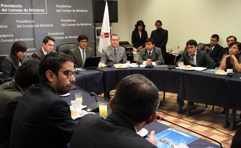 Presidente del Consejo de Ministros, Oscar Valdés, expone en conferencia sobre 'Politica Nacional del Gobierno Electrónico'