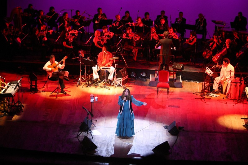 Tania Libertad ofreció recital en el Teatro Municipal, por sus cincuenta años de trayectoria artística