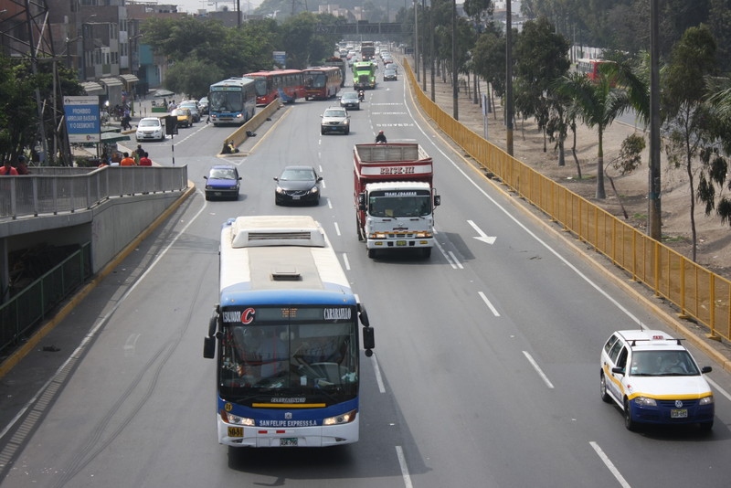 Vía de Evitamiento de Lima. Una de las más importantes vías expresas de la ciudad