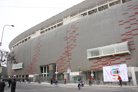 Fachada del Nuevo estadio nacional