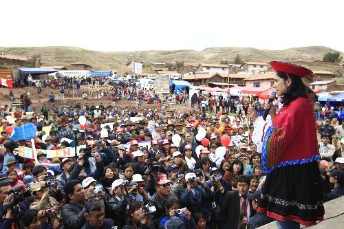 La Primera Dama de la Nación, Nadine Heredia, en su visita a Puno