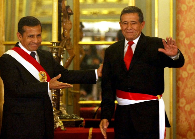 Presidente de la República, Ollanta Humala, tomó juramento a Wilver Calle como nuevo ministro del Interior