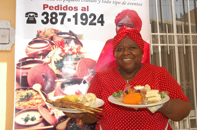 La negra de las estrellas. Maria Jesús de Gamero es considerada una de las mejores del país en la cocina peruana y los secretos que posee es pedido por los artistas