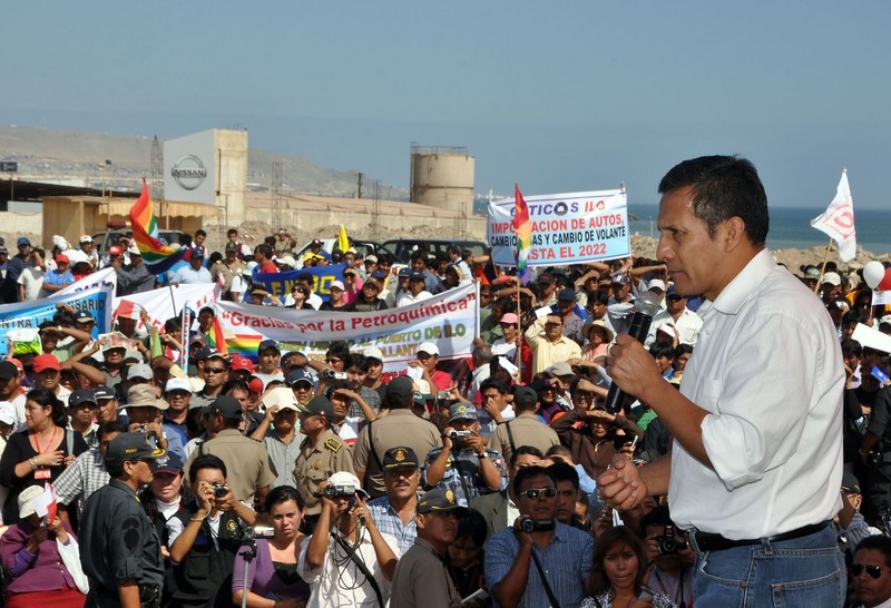 Presidente Ollanta Humala inauguro carretera Punta Bombón-Ilo, en sureña región de Moquegua, obra que beneficiará a miles de personas del sur del país