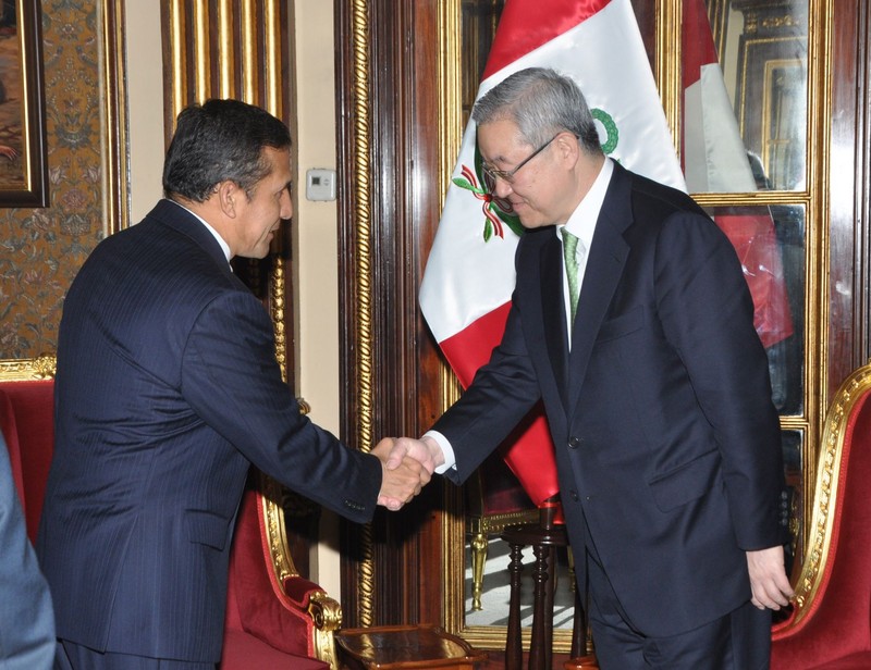 Ministro de Asuntos Exteriores y Comercio de la República de Corea del Sur, Kim Sung-Hwan, visita Palacio de Gobierno