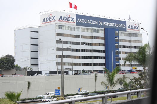 Fachada de la Asociación de Exportadores del Perú (Adex)
