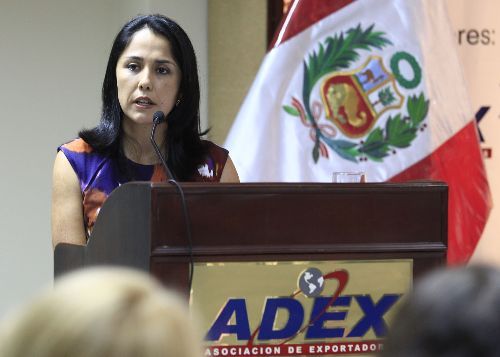 Primera Dama de la Nación, Nadine Heredia, asiste a la inauguración del Primer Encuentro de Mujeres Empresarias, que se realiza en (ADEX