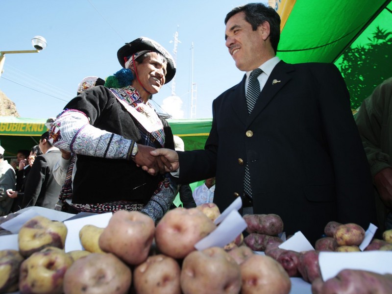 Ministro de Agricultura, Luis Ginocchio, participó en la celebración por el 'Dia de la Papa'en Huancavelica