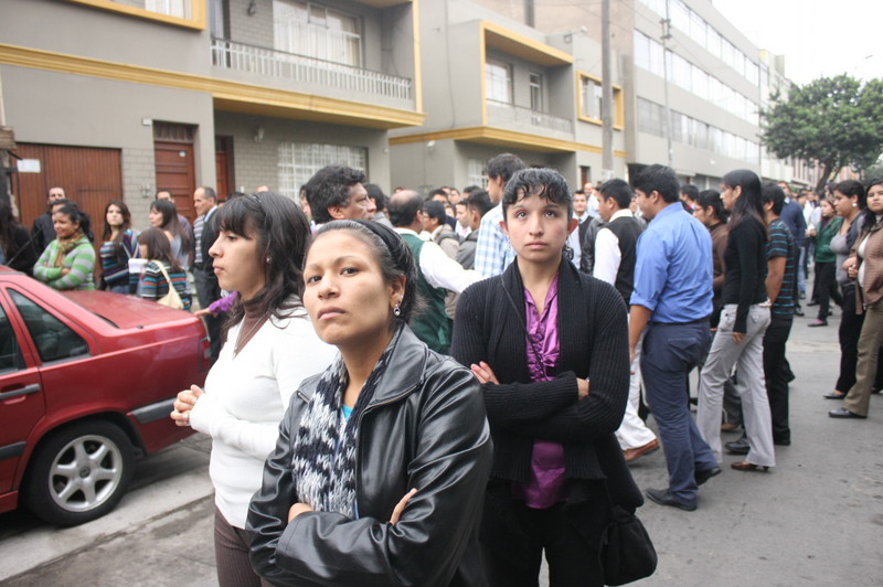 Simulacro de Sismo paralizo todo el Perú al recordarse el Día Nacional de la Reflexión sobre los Desastres Naturales