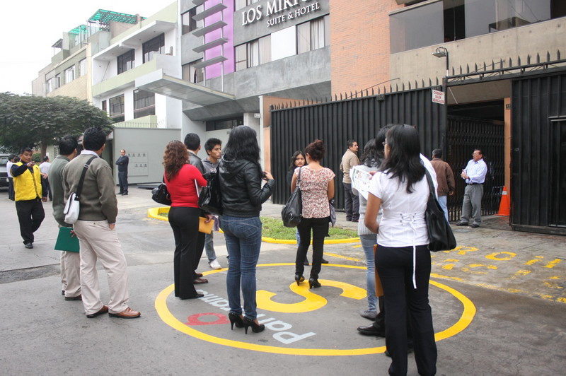 Simulacro de Sismo paralizo todo el Perú al recordarse el Día Nacional de la Reflexión sobre los Desastres Naturales