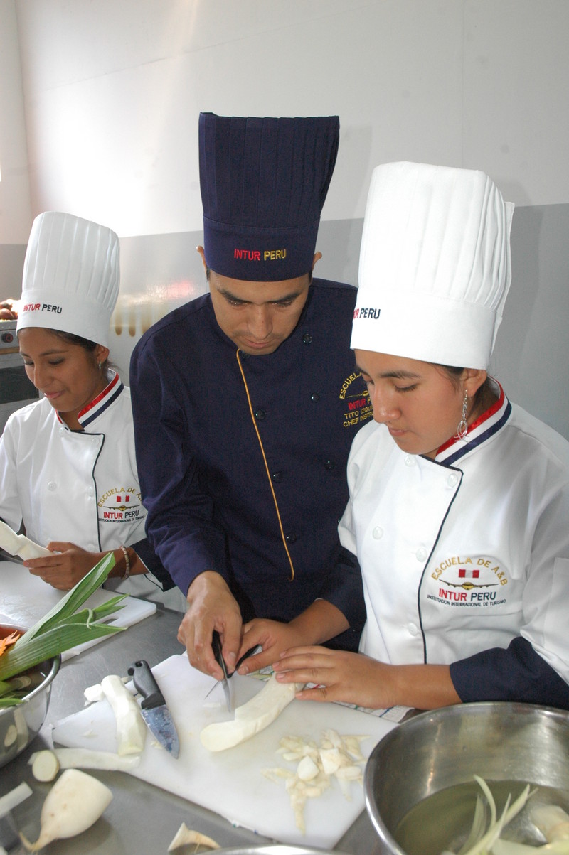 La gastronomía es un arte que permite conocer, preparar, crear, innovar y disfrutar de las tradiciones culinarias
