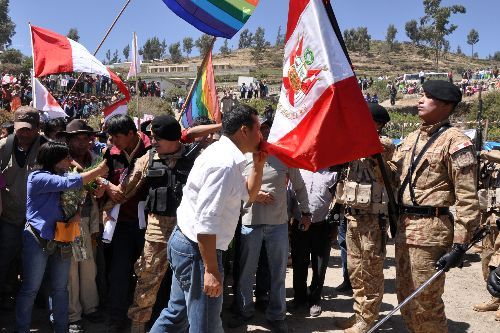 Presidente Ollanta Humala la casa donde le dieron refugio durante gesta democrática en Locumbaen, en la región Moquegua.