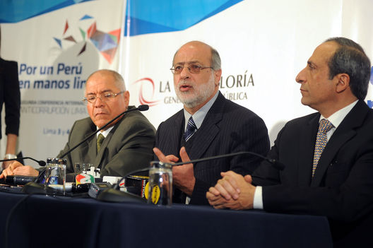 El presidente del Congreso Daniel Abugattás inauguró esta mañana la II Conferencia Internacional Anticorrupción en el hotel Marriot de Miraflores
