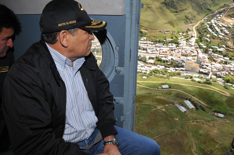 Ministro del Interior, Wilver Calle Girón, sobrevoló hoy Cajamarca para evaluar situación en sexto día de paro indefinido