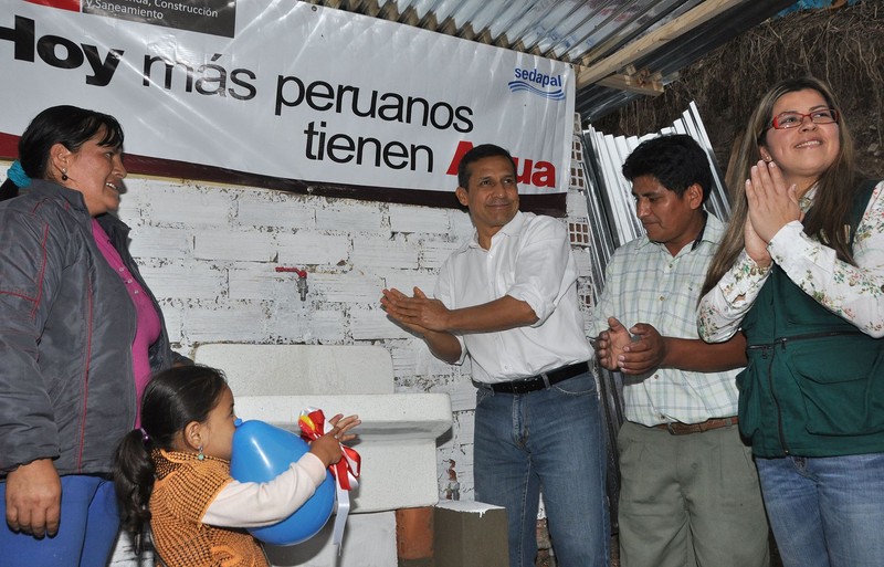 Presidente Ollanta Humala, participó en la inauguración del sistema de agua potable denominada Paraíso Alto en Villa María del Triunfo