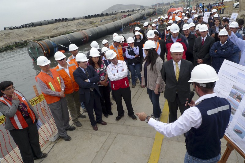 Ministro de Vivienda, René Cornejo, presenta emisor submarino de PTAR Taboada en el distrito de Ventanilla