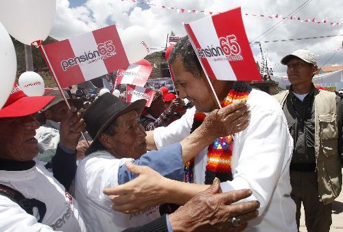 Presidente Ollanta Humala lanza Pensión 65 en el distrito de Yauli, departamento de Huancavelica