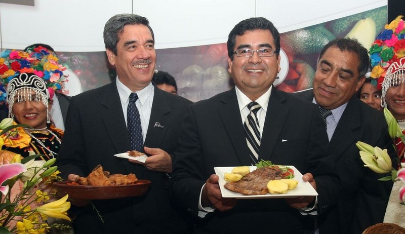 Ministro de Agricultura Luis Ginocchio y presidente Regional de Ancash, César Álvarez, anuncian 3ra Feria Alimentaria