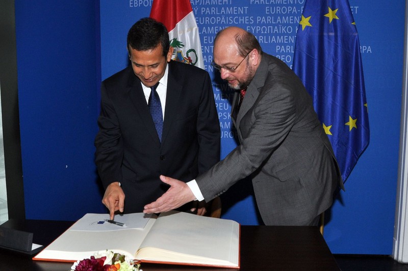 Presidente Ollanta Humala se reunió con el presidente del Parlamento Europeo, Martin Schulz, en Francia