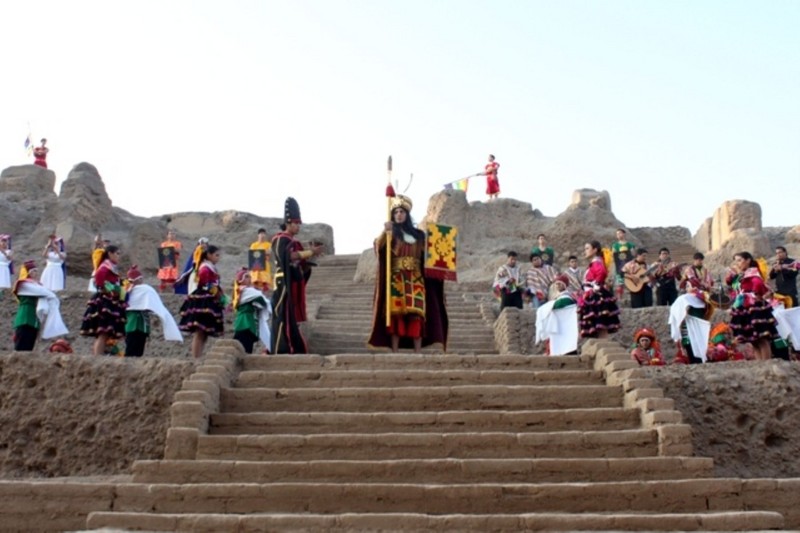 Ceremonia del Inti Raymi en Sacsayhuamán