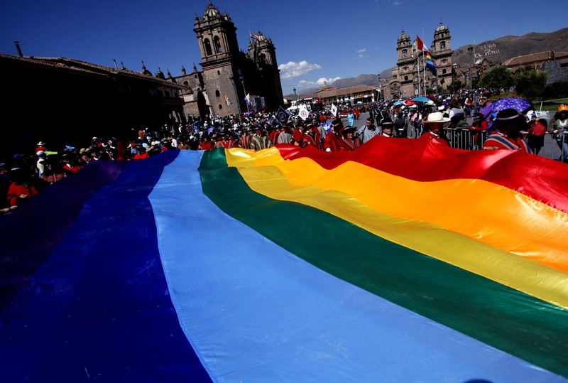 Con música y danzas, Cusco celebra su mes jubilar