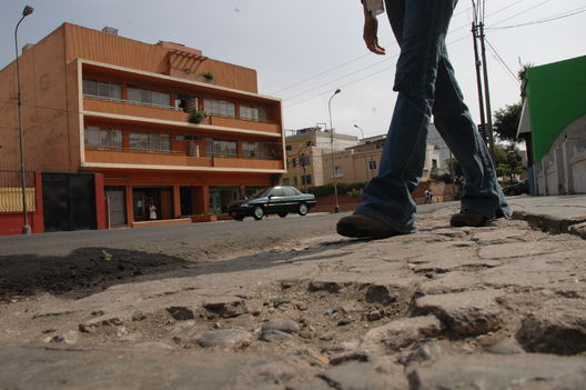 La pesadilla de las pistas rotas, el caso de la avenida Dos de Mayo en Miraflores