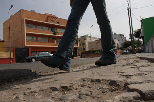 La pesadilla de las pistas rotas, el caso de la avenida Dos de Mayo en Miraflores
