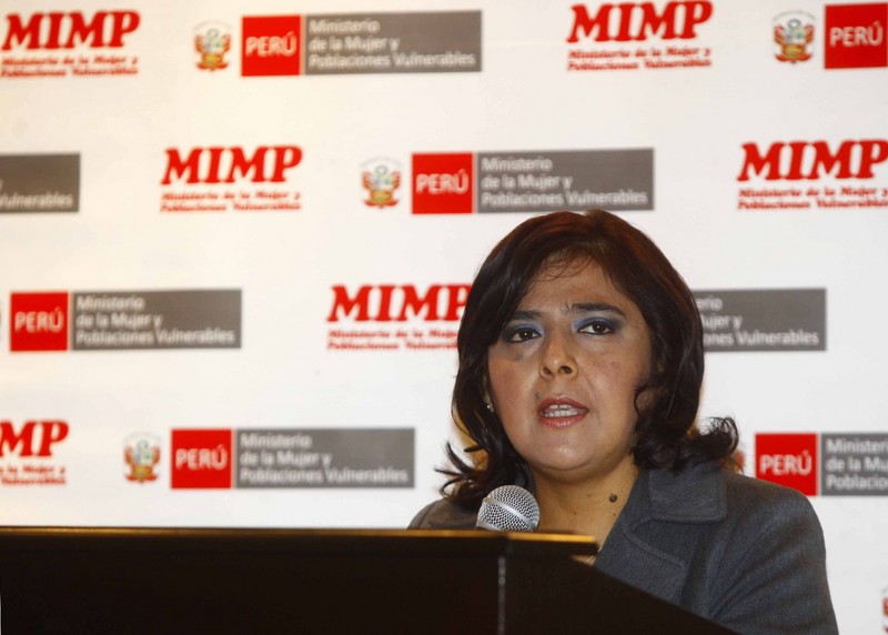 Ministra de la Mujer Ana Jara presenta cartilla para orientación a niños,niñas con VIH