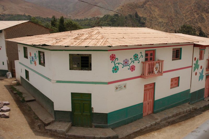 Antioquía es un pueblo muy pintoresco, ubicado en el Valle del río Lurín, a 75 kilometros de distancia de Lima