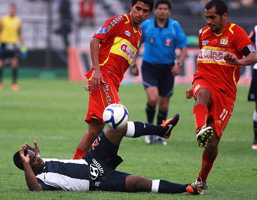Imágenes del encuentro entre el Alianza Lima y el Sport Huancayo