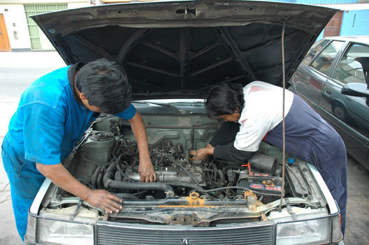 Las revisiones técnicas vehiculares en el Perú, un paso obligado