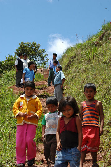 Niños de Pucallpa, por una sonrisa perpetúa sin trabajos forzados