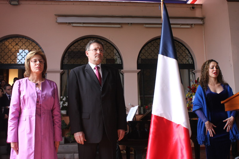 La embajada de Francia conmemora el 223 aniversario de la toma de la castilla