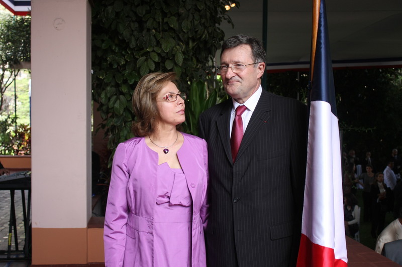 La embajada de Francia conmemora el 223 aniversario de la toma de la castilla