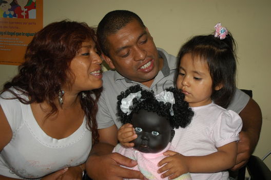 Familias unidas, por un mañana feliz y mejor