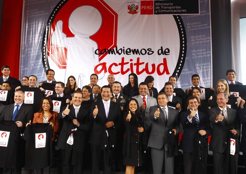 Nadine Heredia se presentó al lanzamiento de la campaña Cambiemos de Actitud