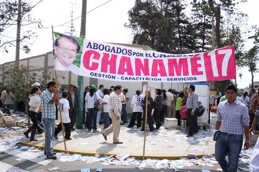 Miles de abogados acudieron a las urnas para elegir al nuevo Decano  CAL 2012