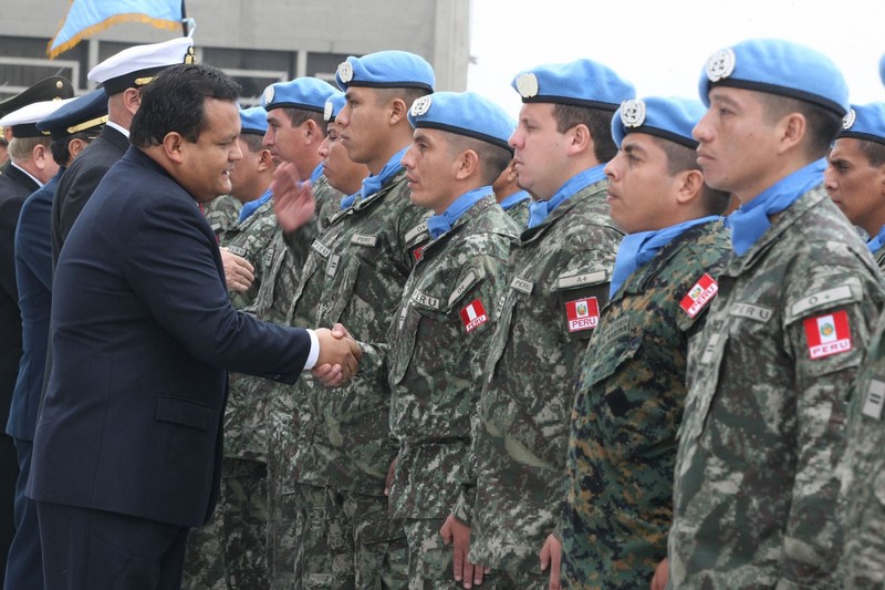 Ministro de Defensa, José Urquizo Maggia, dio la despedida al contingente de Cascos Azules que partirá a Haití