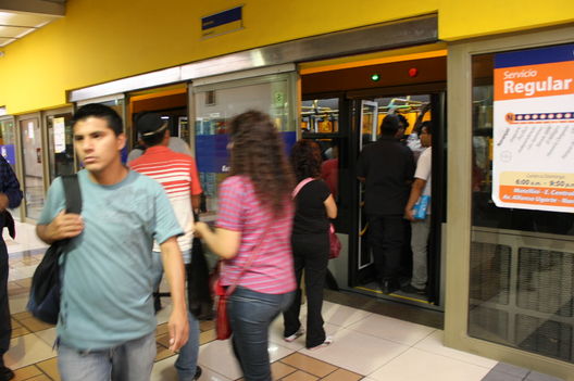 La Estación Central de Lima es la principal estación subterránea del Metropolitano