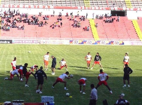 La selección peruana de fútbol inicia los entrenamientos para el Mundial Brasil 2014