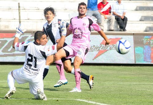 Alianza Lima se impone ante el Sport Boys, quedando como líder absoluto del Campeonato Descentralizado.
