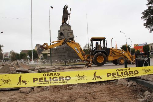 La Municipalidad de La Victoria inicia el mejoramiento de la infraestructura de la Plaza Manco Cápac y zonas aledañas