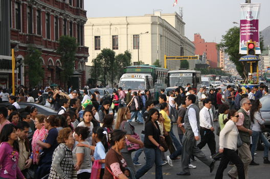 La avenida Abancay solo tendrá tres paraderos a partir del lunes 12 de diciembre del presente año