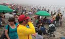 Limeños acudieron a la playa La Herradura en feriado de Navidad