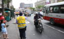 La municipalidad de Lima cuenta con 46 inspectores a lo largo de la Avenida Abancay para que brinden información sobre los tres paraderos autorizados.