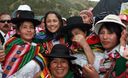 Nadine Heredia inicia campaña nacional en Pomacanchi, Cusco, para fomentar el uso de sombrero en zonas donde la radiación ultravioleta es de alta incidencia.