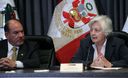 Ministro del Interior Daniel Lozada y la jefa de Devida Carmen Masías, firman convenio para fortalecer la lucha contra el narcotráfico.