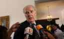 El canciller de Perú, José Antonio García Belaunde en declaraciones a los periodistas de diferentes medios de comunicación.