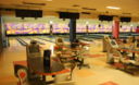 El Bowling de Larcomar es una buena alternativa para disfrutar en familia.